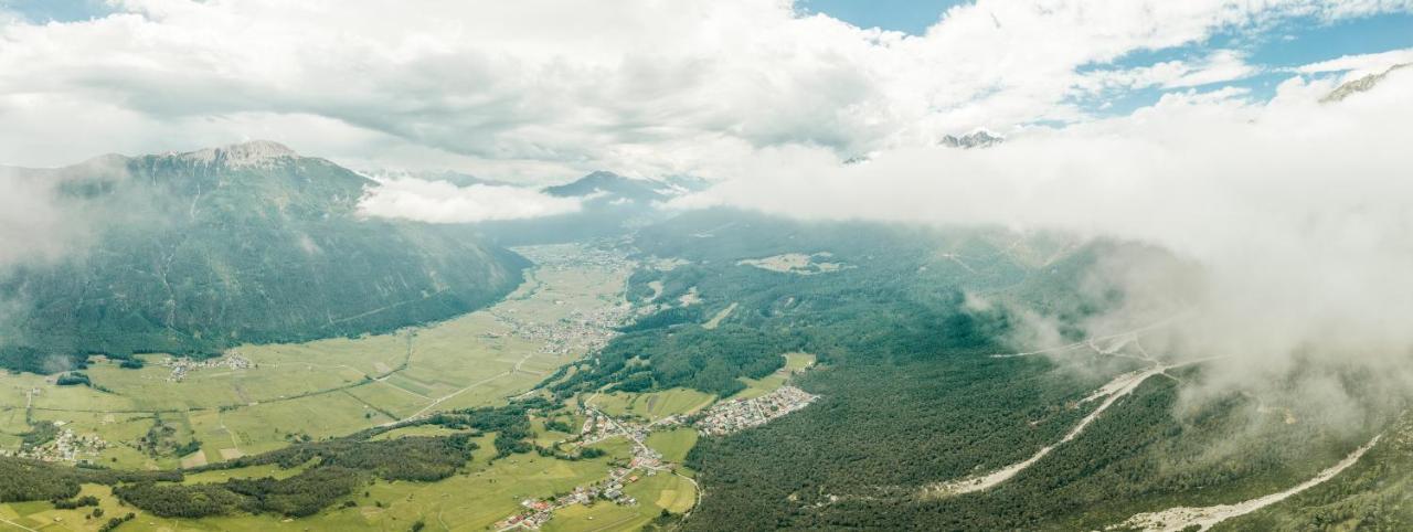 Sinnes Waldrast Tarrenz Bagian luar foto